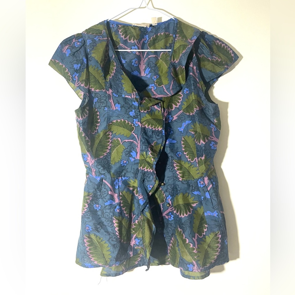 Anthropologie Vanessa Virginia Top – Small 
Blue and Green Leaf Print Blouse
